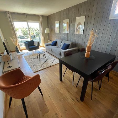 شقة Mizar, Joli Appt Renove Avec Parking Et Balcon كورسول-سور-مار المظهر الخارجي الصورة