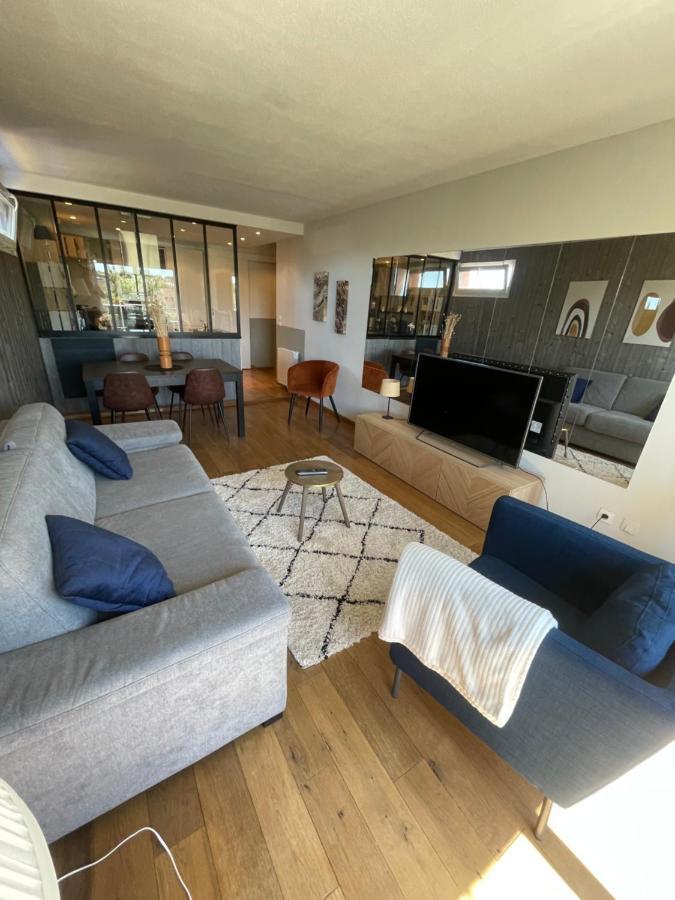 شقة Mizar, Joli Appt Renove Avec Parking Et Balcon كورسول-سور-مار المظهر الخارجي الصورة